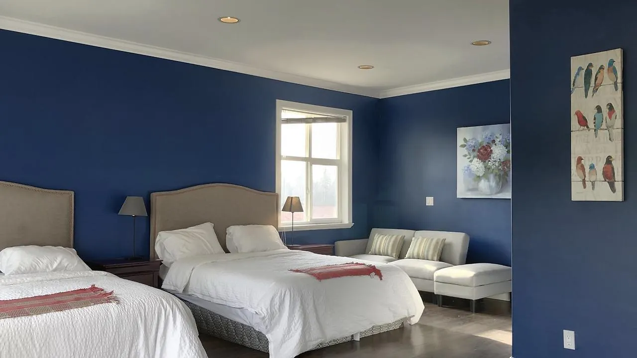 Vancouver Airport Blueberry Manor Проживание в семье Ричмонд